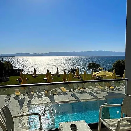 Life Point 3* Çeşme