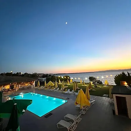 Life Point Hotel